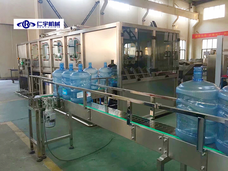 全自动桶装乐动官方网站紧急提醒：加油站加油时这些一定要注意
