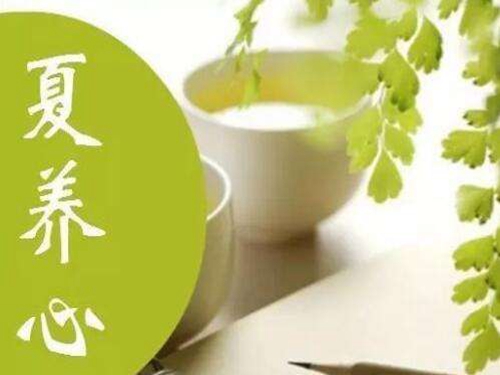 小瓶矿泉乐动官方网站